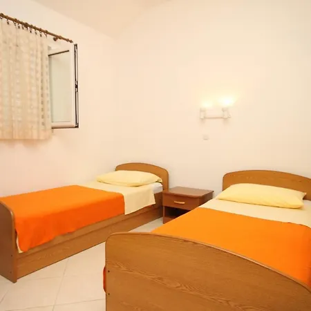 With A Parking Space Hvar - 8728 Apartamento