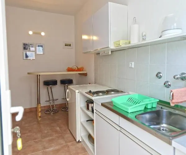 Apartmán With A Parking Space Hvar - 8728 *